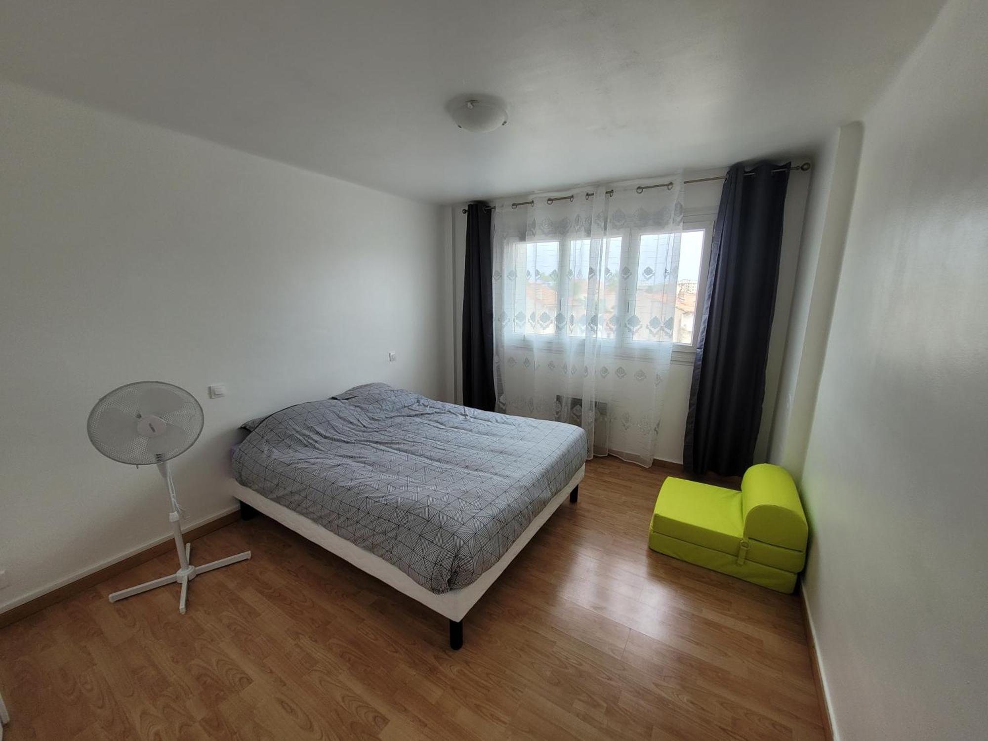 T4 Lumineux Et Spacieux, Parking Et Parc Prive 툴롱 외부 사진